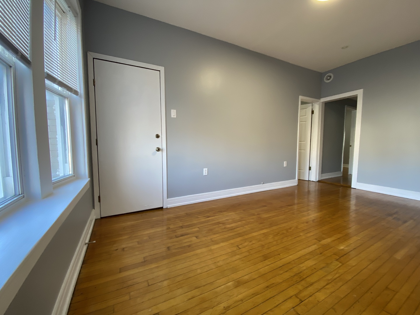2323 West Fullerton Avenue Chicago IL 60647