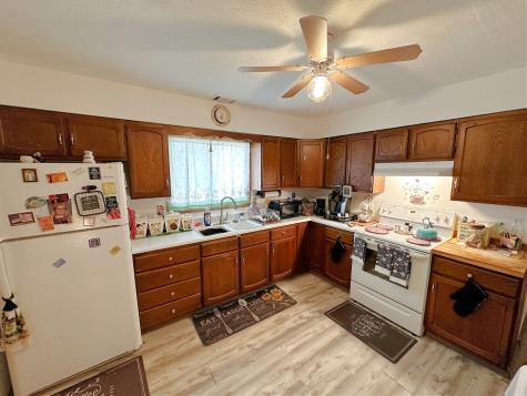1600 East 1st Street Streator IL 61364