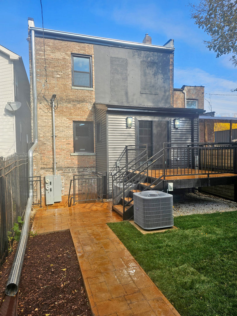 2839 West Monroe Street Chicago IL 60612