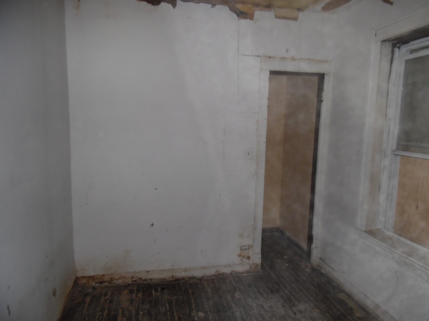 5027 West Huron Street Chicago IL 60644