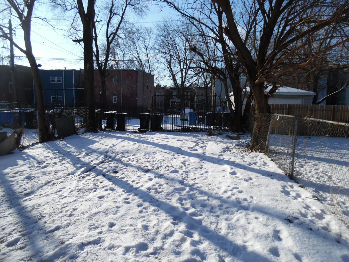 5027 West Huron Street Chicago IL 60644