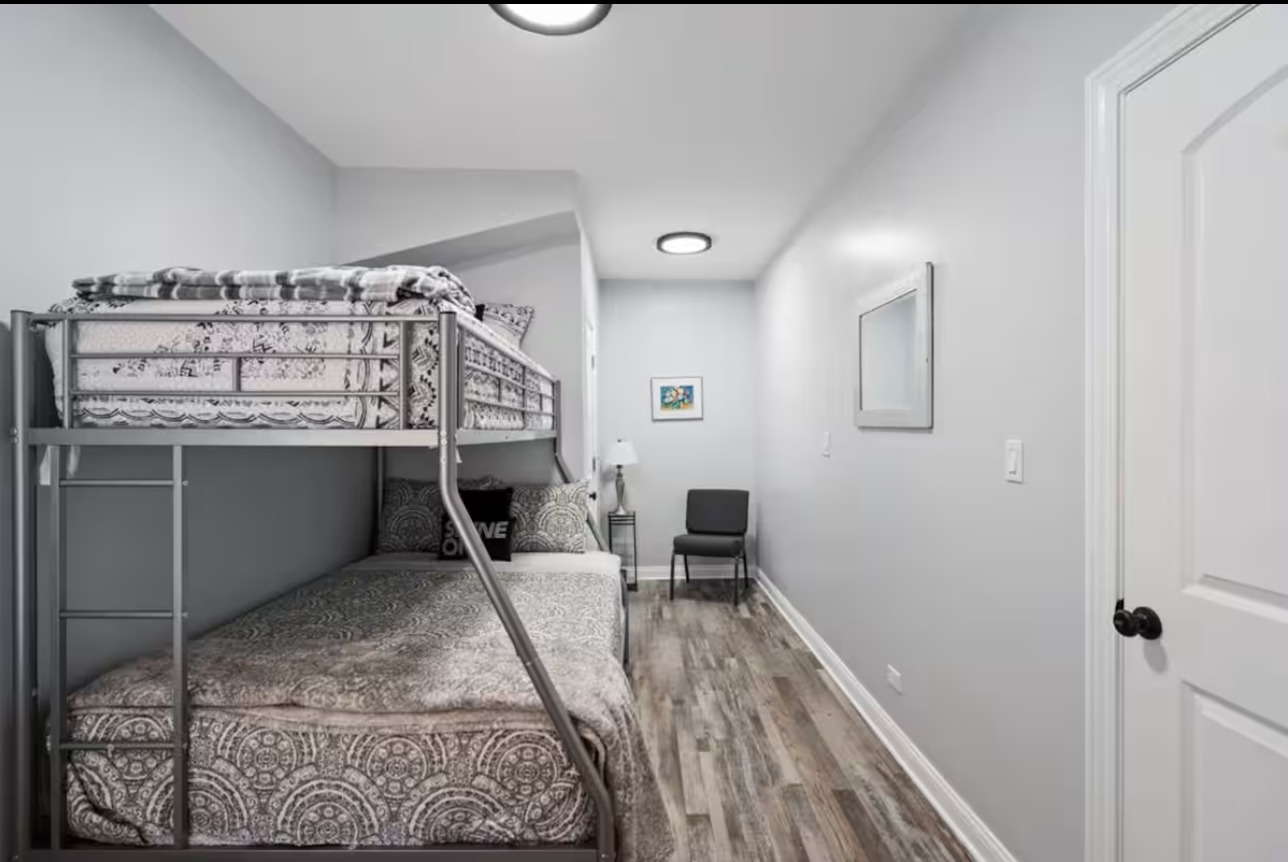 7144 South Ingleside Avenue Chicago IL 60621