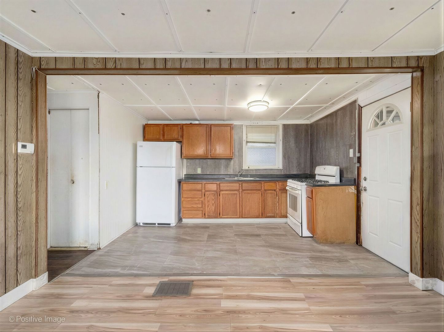 6217 South Claremont Avenue Chicago IL 60636