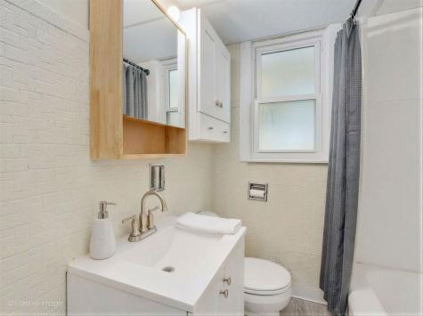 6217 South Claremont Avenue Chicago IL 60636