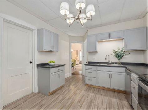 6217 South Claremont Avenue Chicago IL 60636