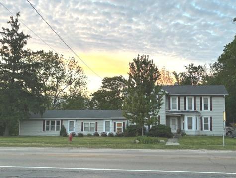 722/724 West Grant Highway Marengo IL 60152