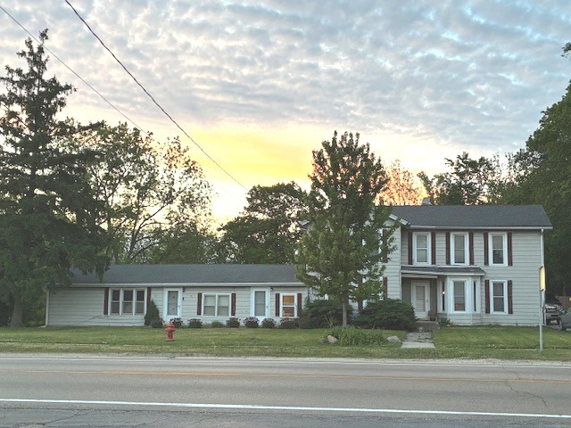 722/724 West Grant Highway Marengo IL 60152
