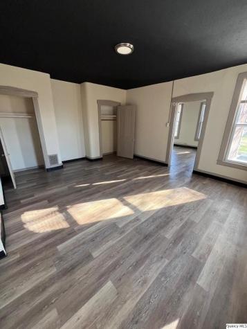 713 North 6th Quincy IL 62301