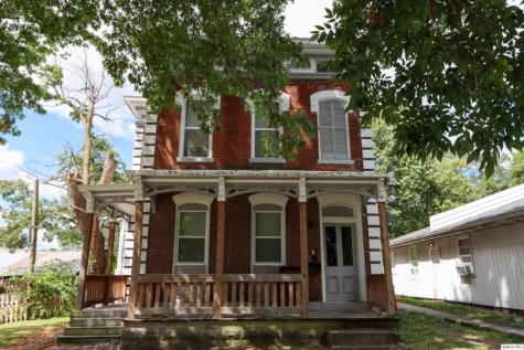 713 North 6th Quincy IL 62301