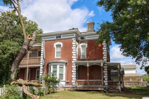 713 North 6th Quincy IL 62301