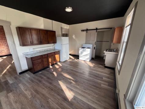 713 North 6th Quincy IL 62301