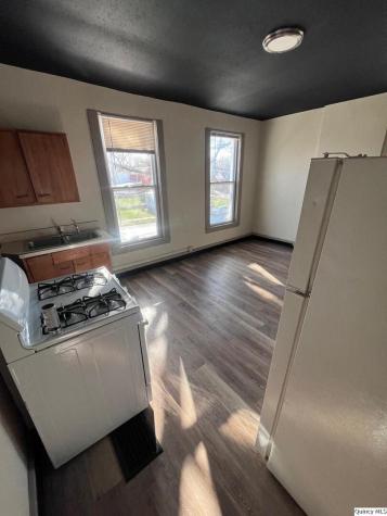 713 North 6th Quincy IL 62301