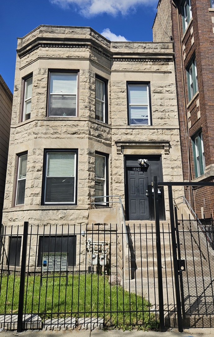 6404 South Peoria Street Chicago IL 60621