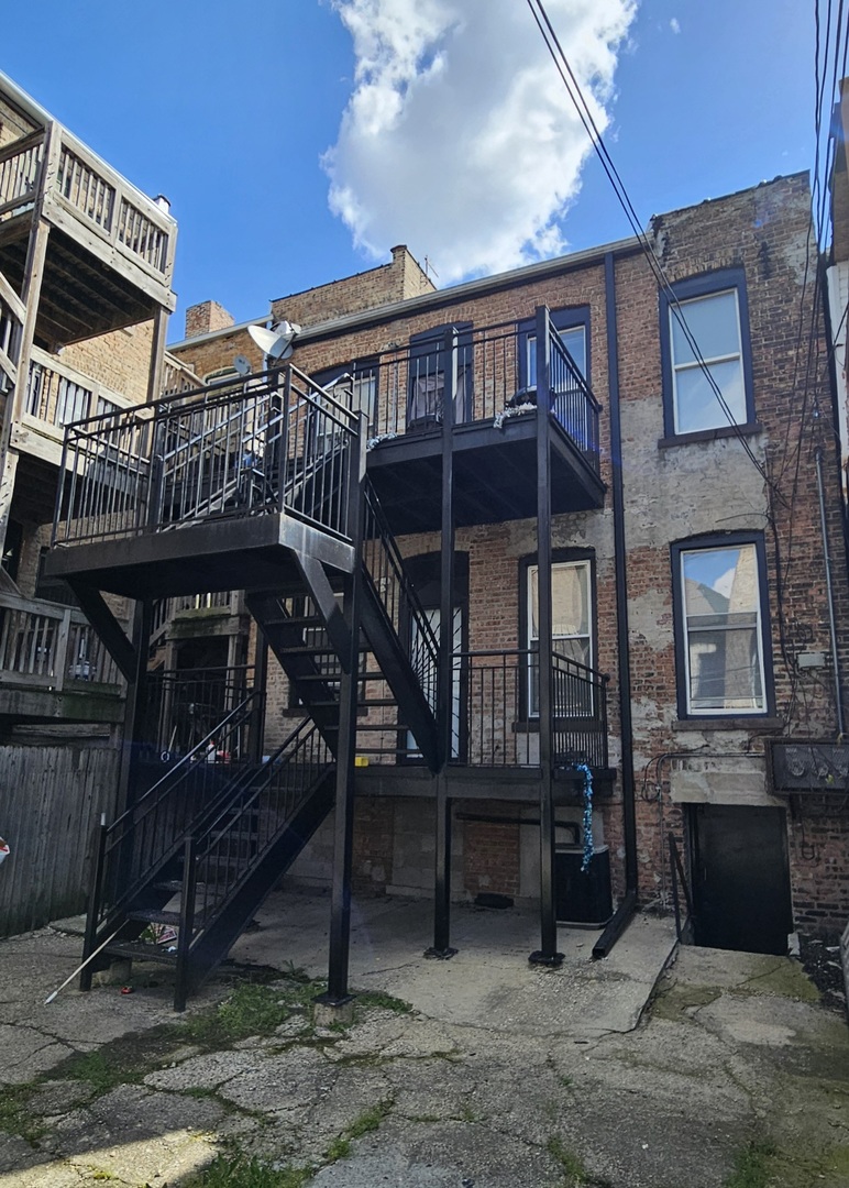 6404 South Peoria Street Chicago IL 60621