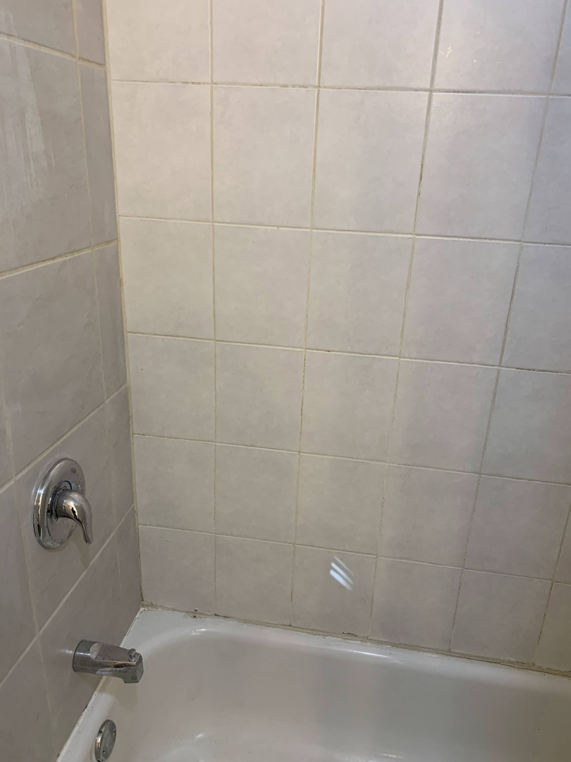 6404 South Peoria Street Chicago IL 60621