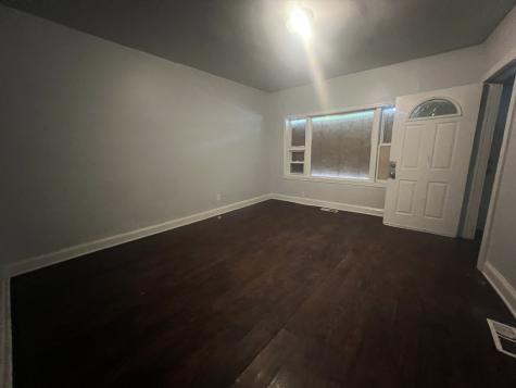 8623 South Manistee Avenue Chicago IL 60617