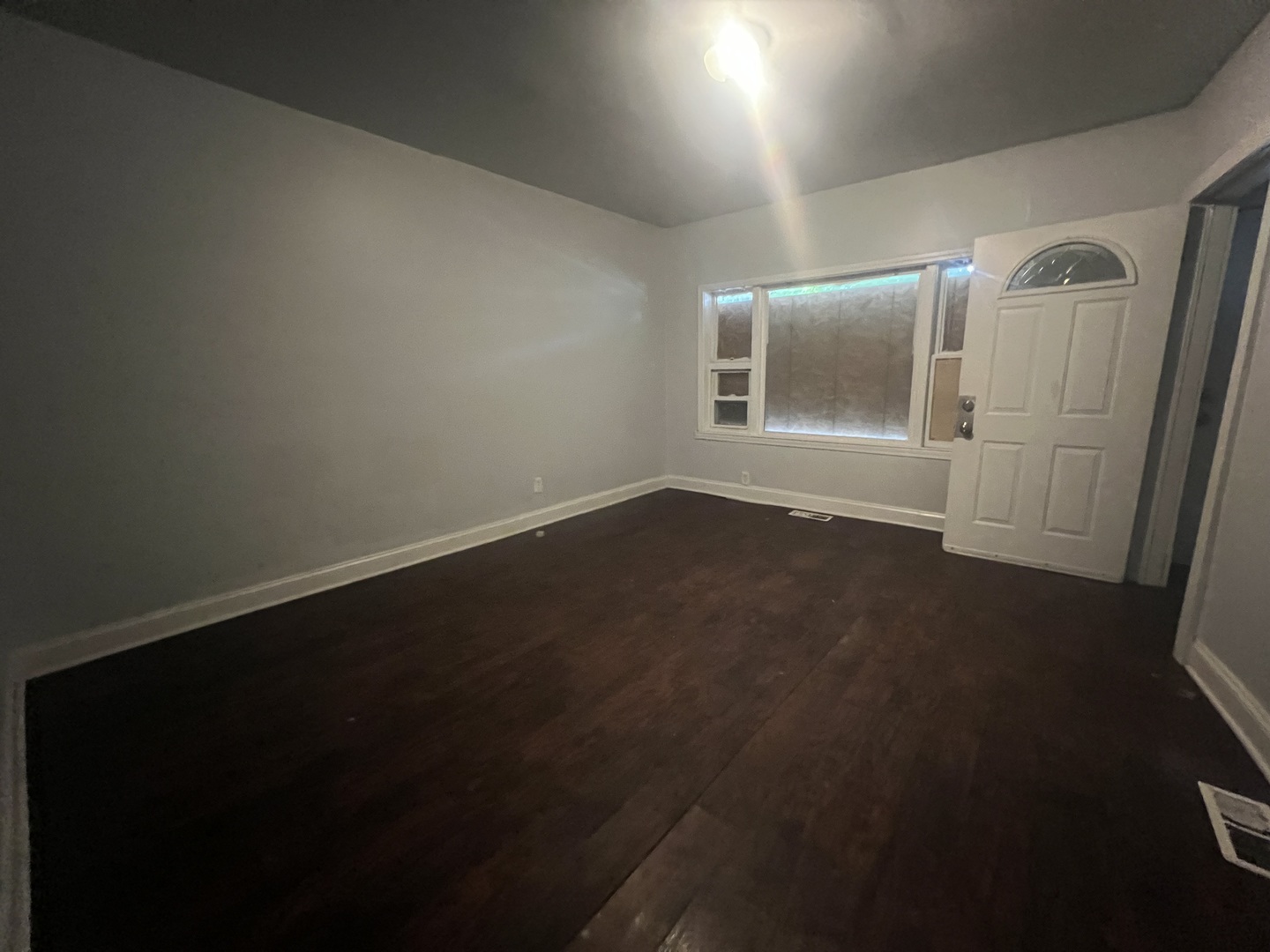 8623 South Manistee Avenue Chicago IL 60617