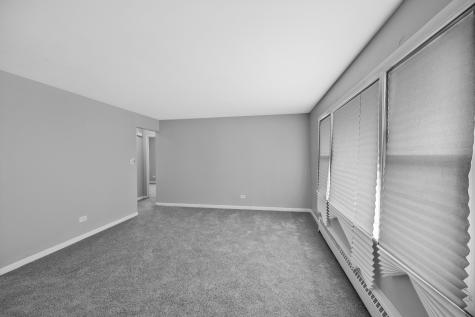 15242 Chicago Road Dolton IL 60419