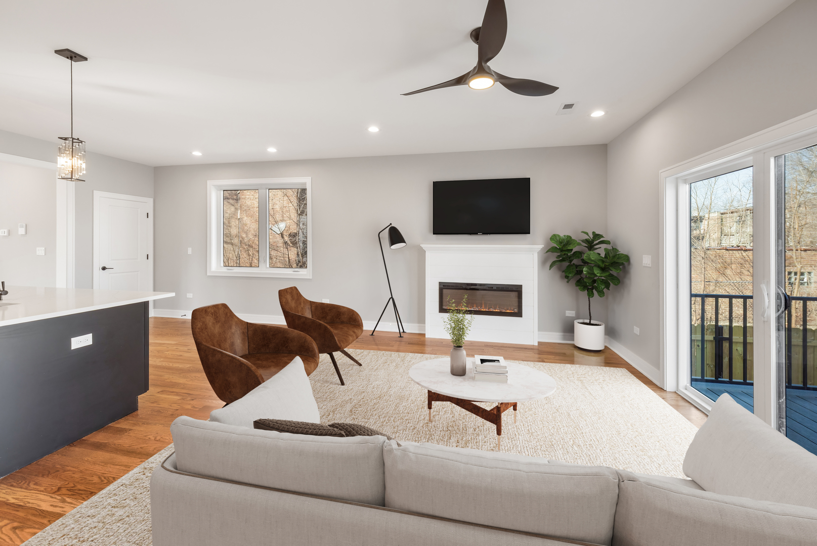 6639 South Langley Avenue Chicago IL 60637