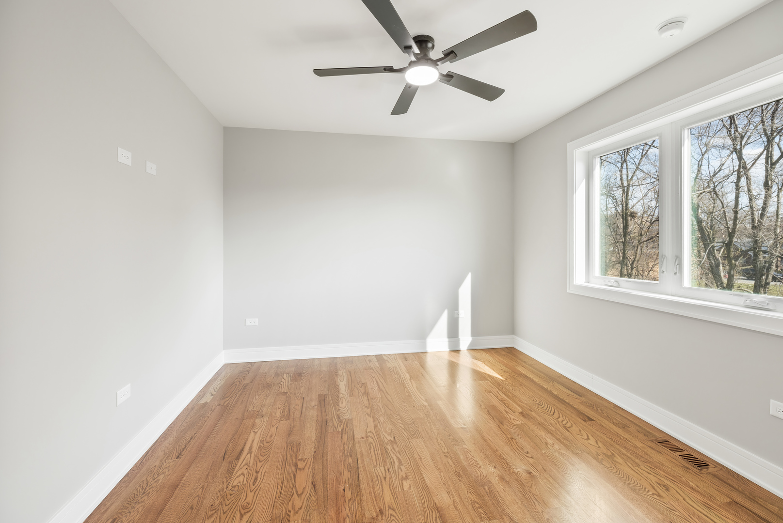 6639 South Langley Avenue Chicago IL 60637