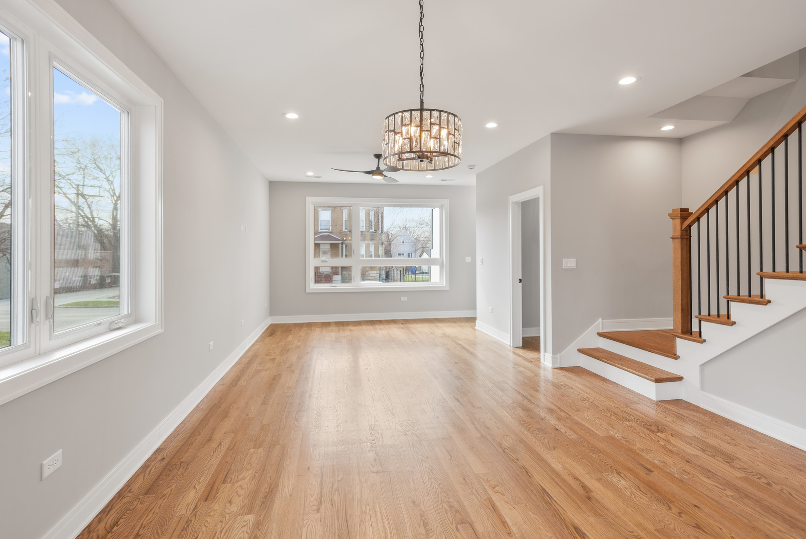 6639 South Langley Avenue Chicago IL 60637