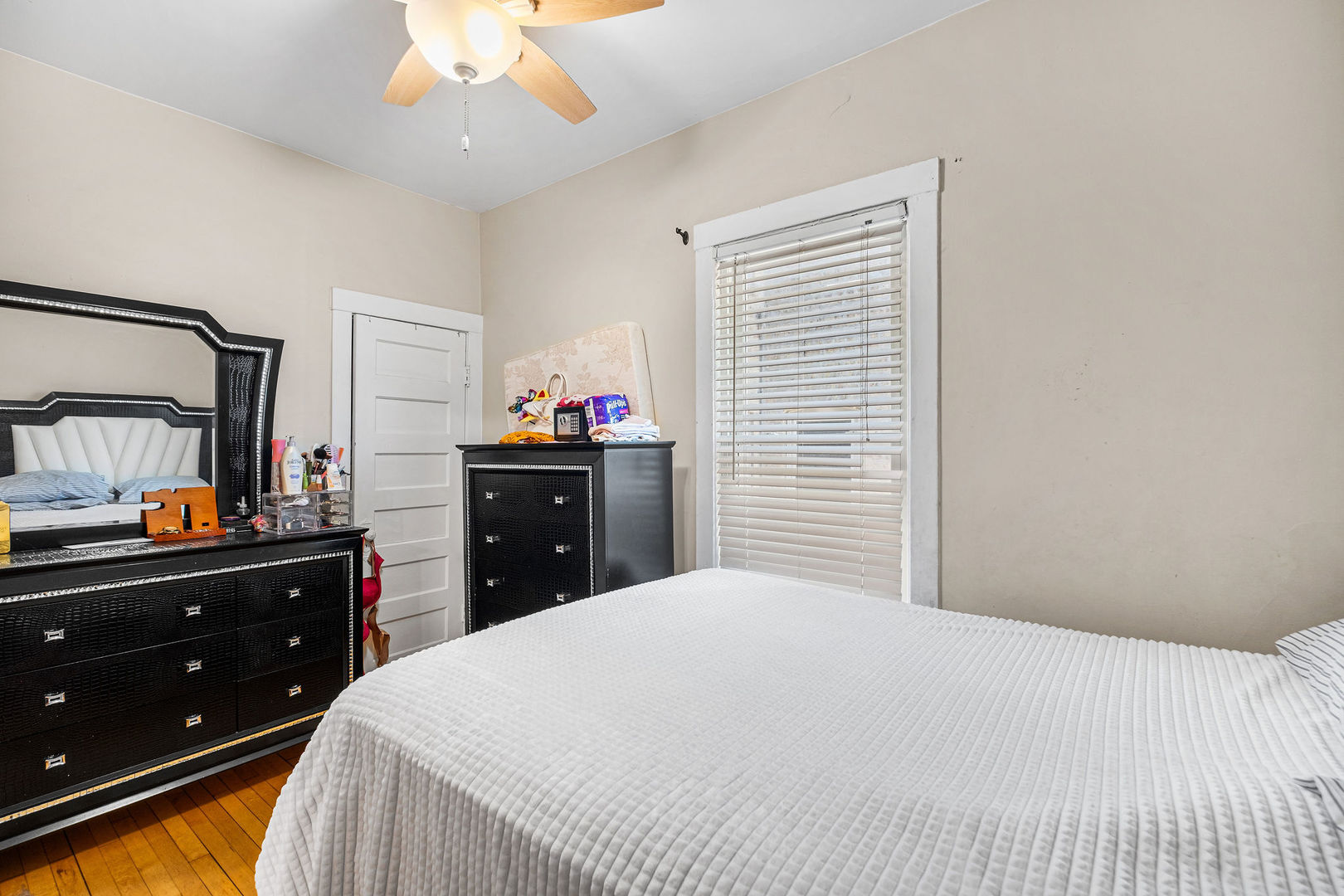 4535 North Spaulding Avenue Chicago IL 60625