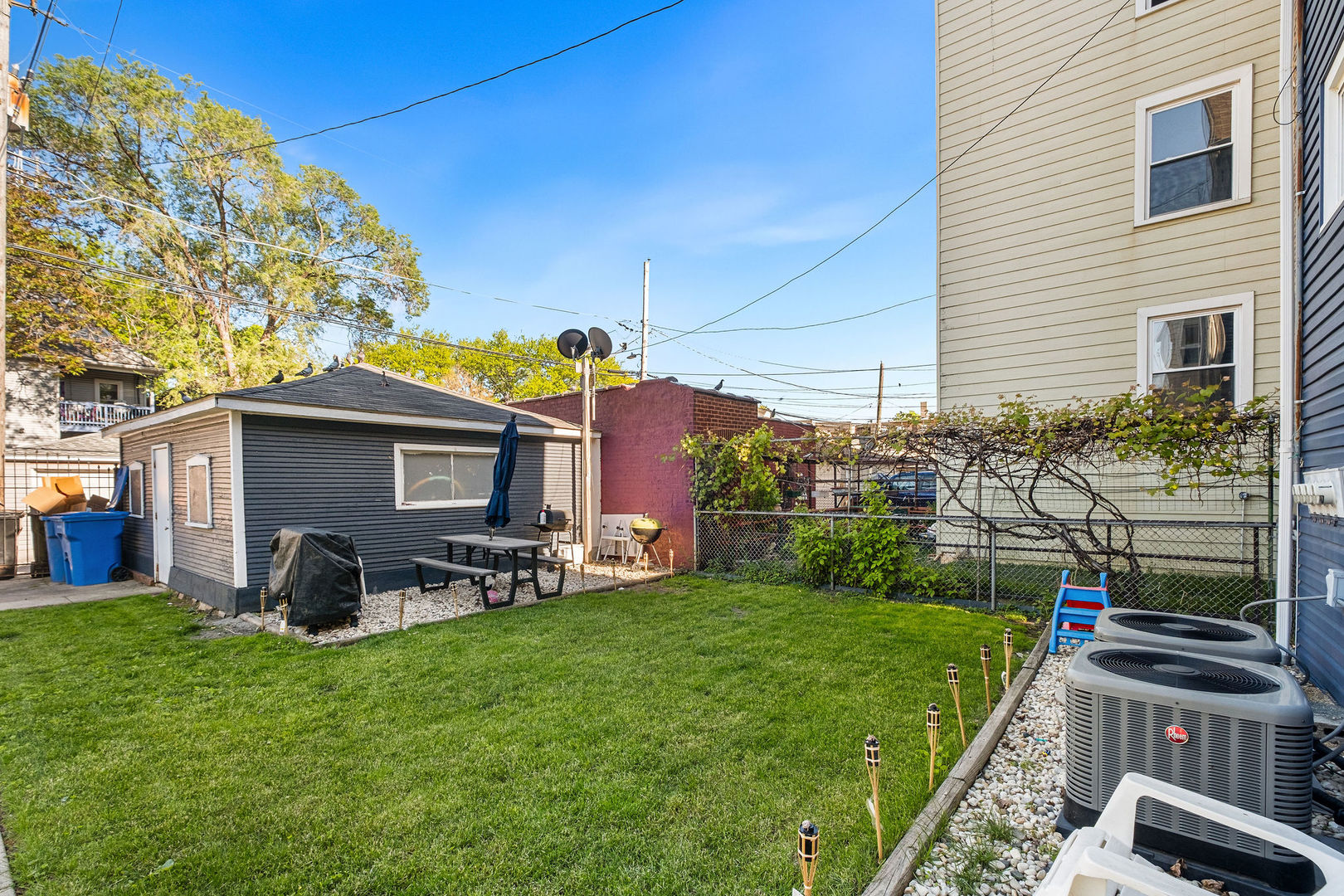 4535 North Spaulding Avenue Chicago IL 60625