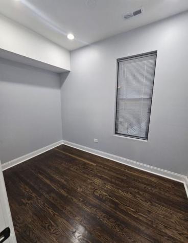 3251 West Evergreen Avenue Chicago IL 60651
