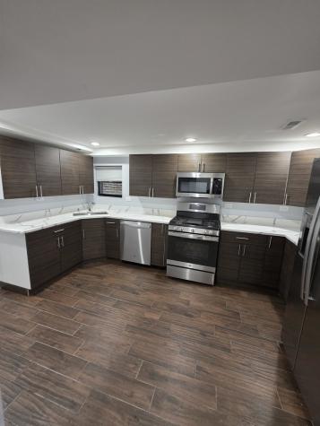 3251 West Evergreen Avenue Chicago IL 60651