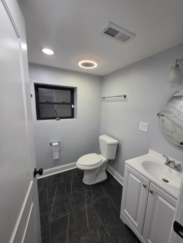 3251 West Evergreen Avenue Chicago IL 60651