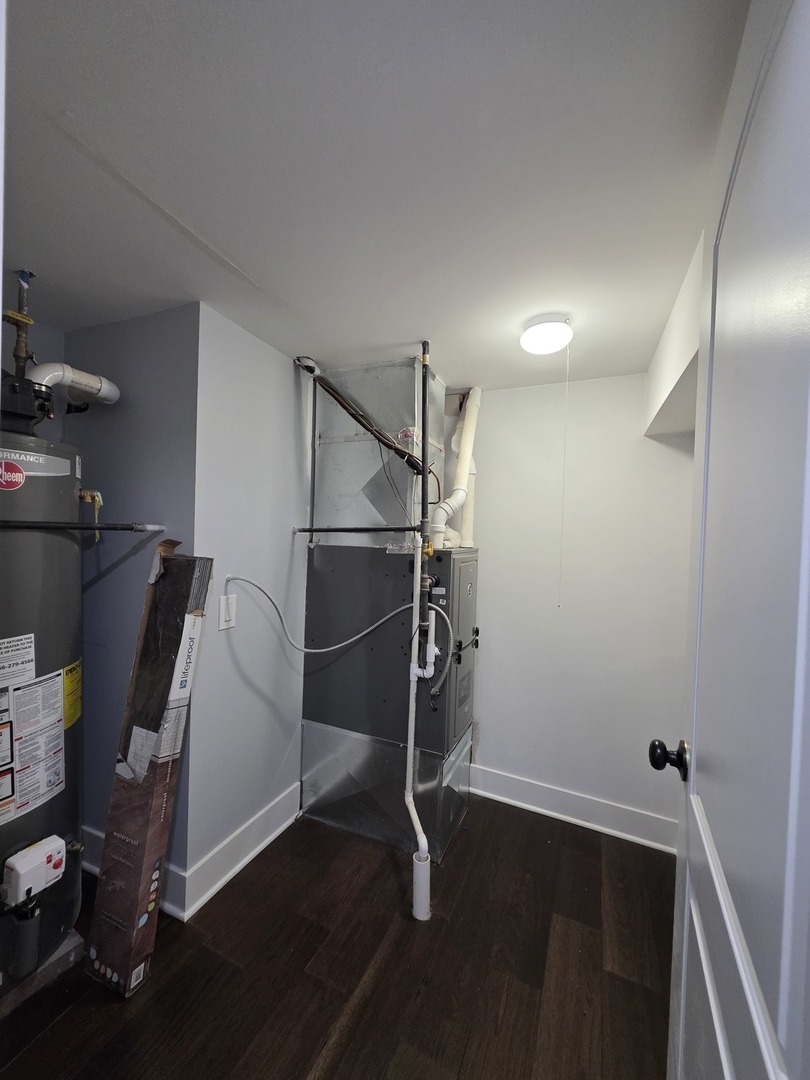 3251 West Evergreen Avenue Chicago IL 60651