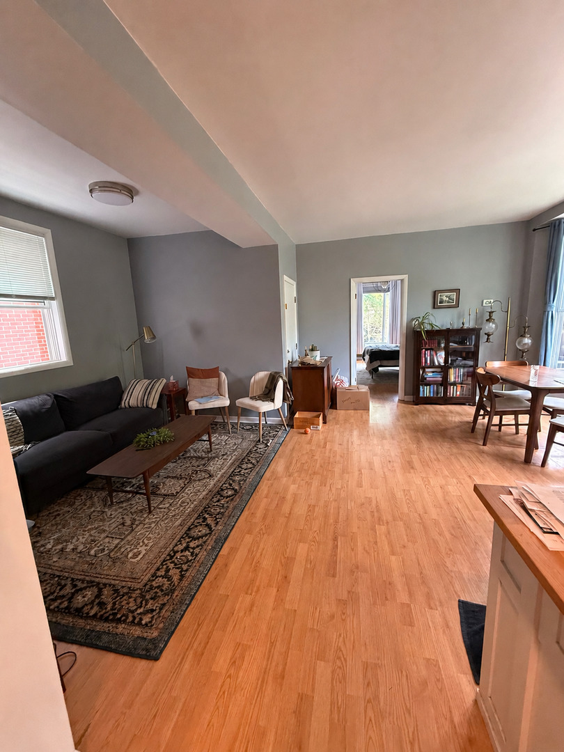 2925 North Damen Avenue Chicago IL 60618