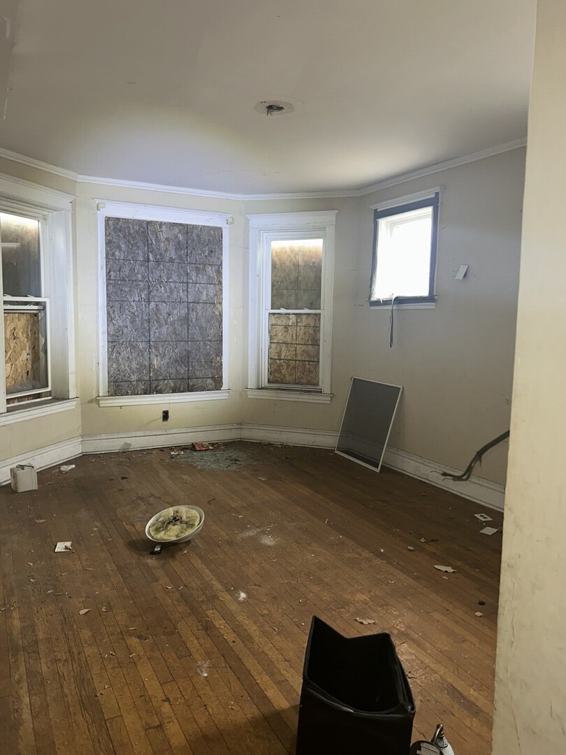 3944 West Gladys Avenue Chicago IL 60624