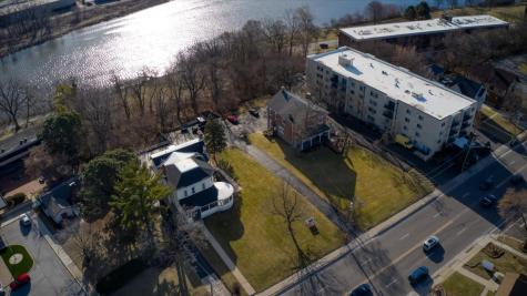 469 North Lake Street Aurora IL 60506