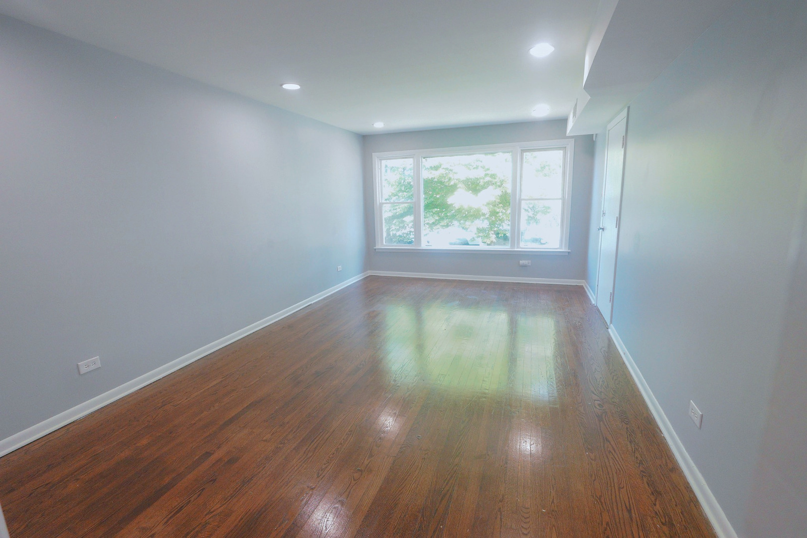 7950 South Lafayette Avenue Chicago IL 60620
