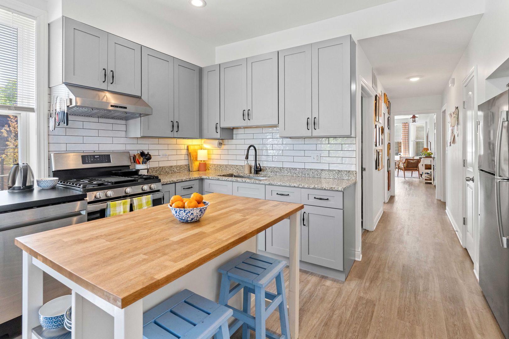 1414 West Summerdale Avenue Chicago IL 60640