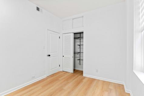 1414 West Summerdale Avenue Chicago IL 60640