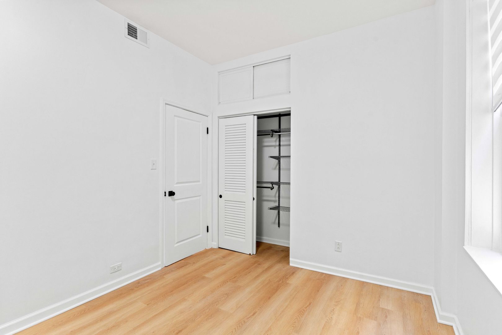 1414 West Summerdale Avenue Chicago IL 60640