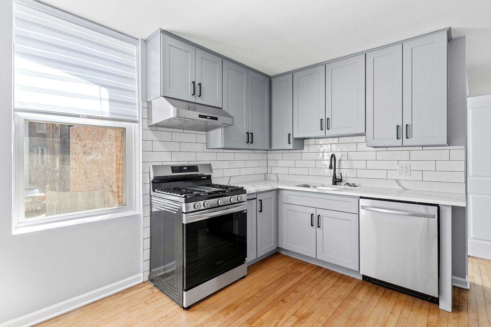 1414 West Summerdale Avenue Chicago IL 60640