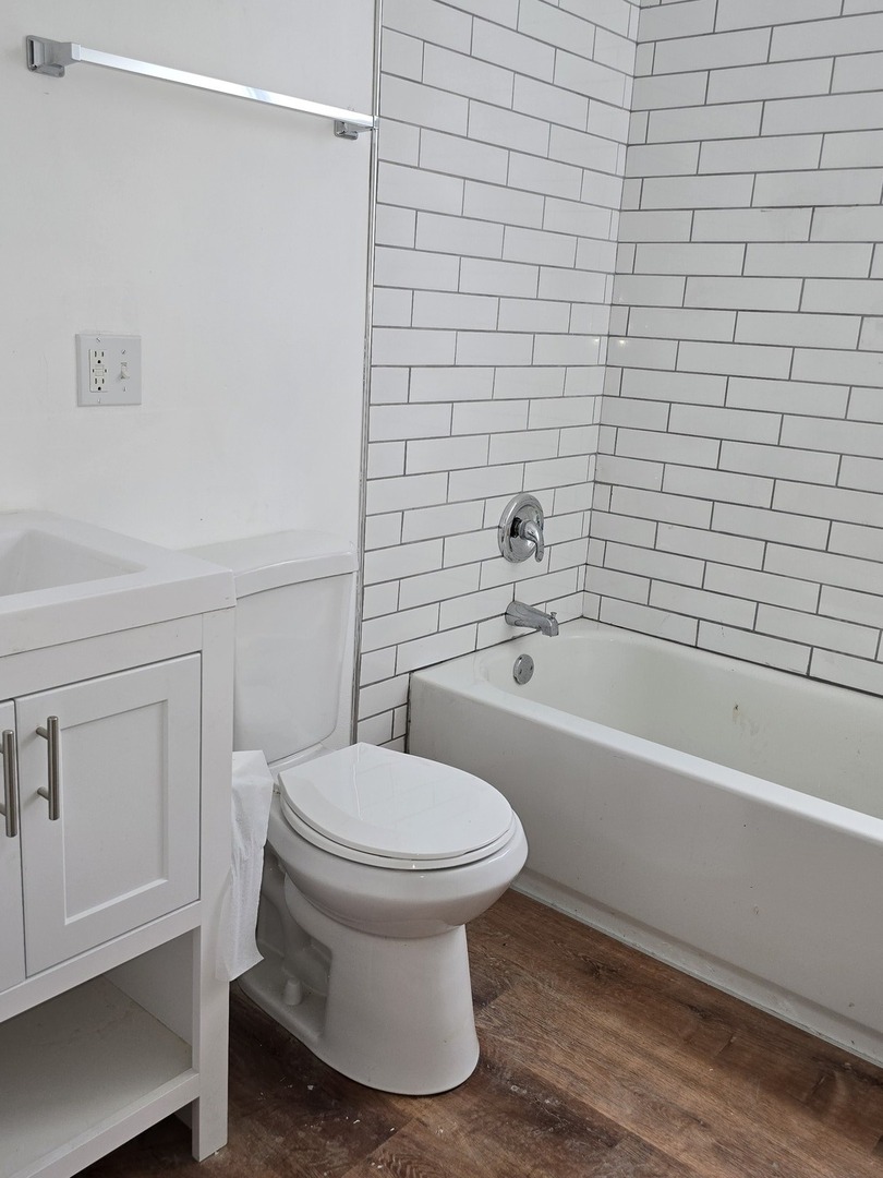 411 North Lawler Avenue Chicago IL 60644