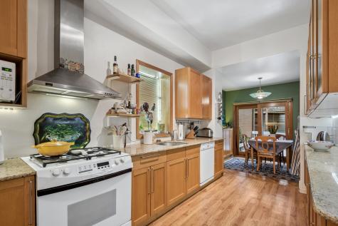 2920 North Lakewood Avenue Chicago IL 60657