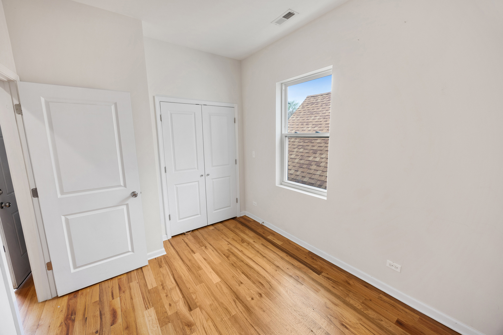 6418 South Rhodes Avenue Chicago IL 60637