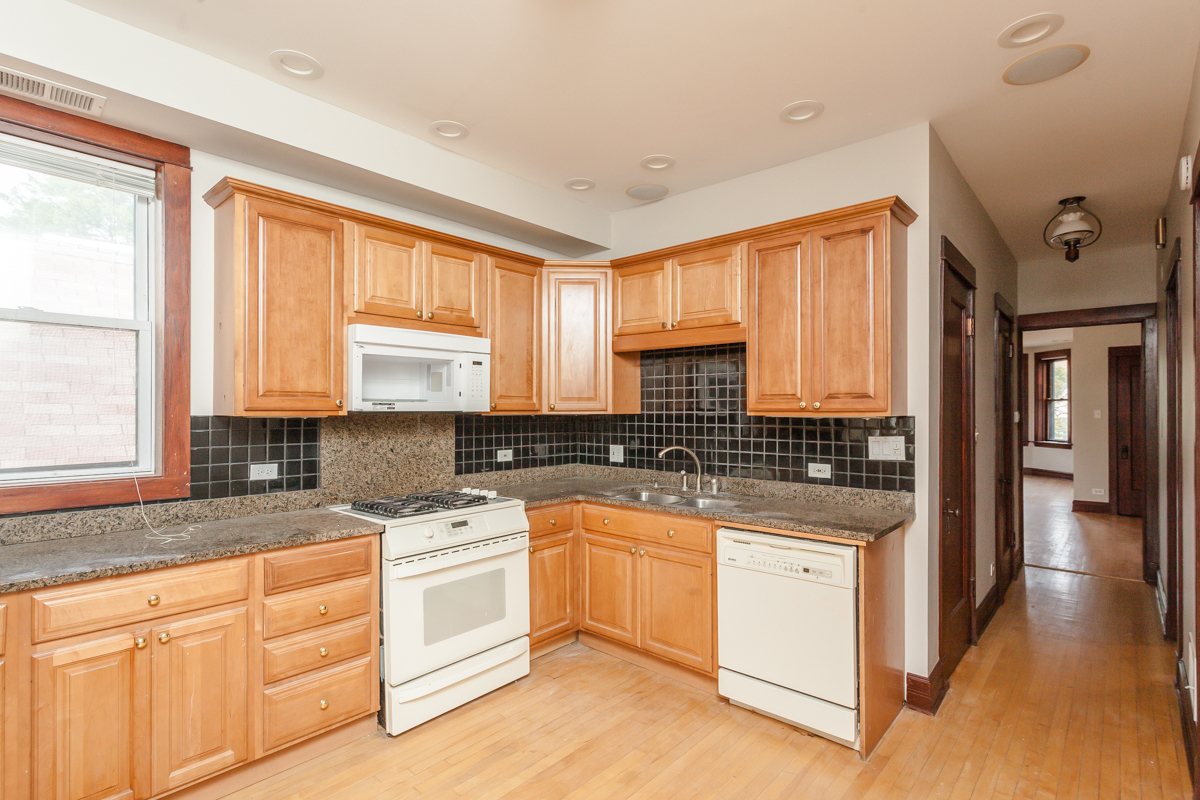 4612 North Claremont Avenue Chicago IL 60625