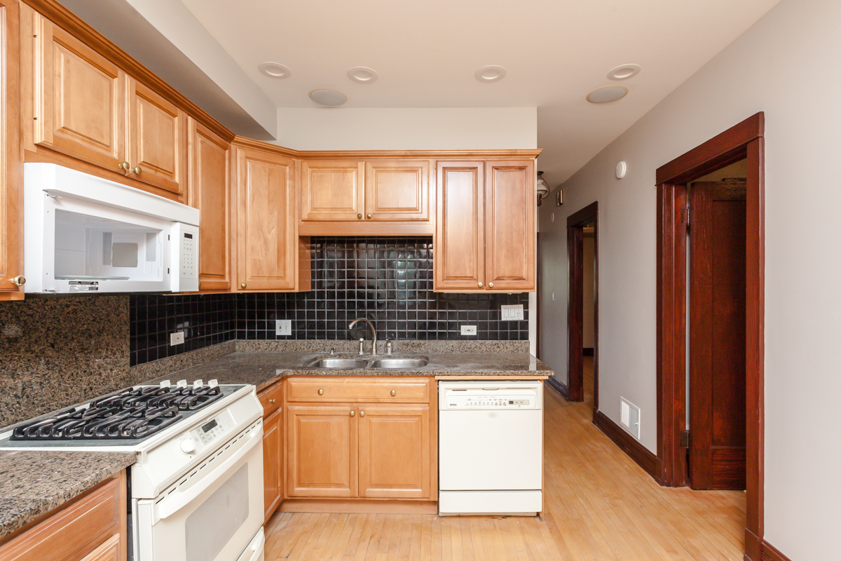 4612 North Claremont Avenue Chicago IL 60625