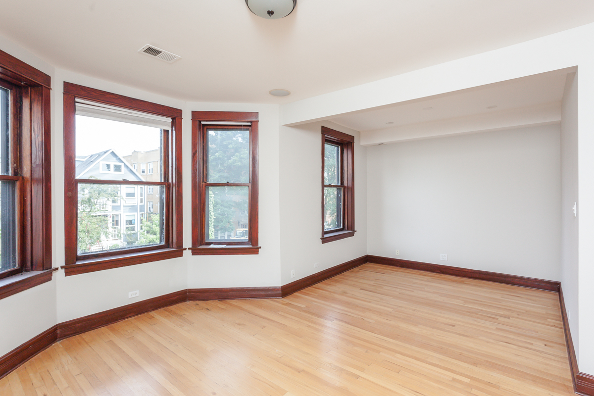 4612 North Claremont Avenue Chicago IL 60625