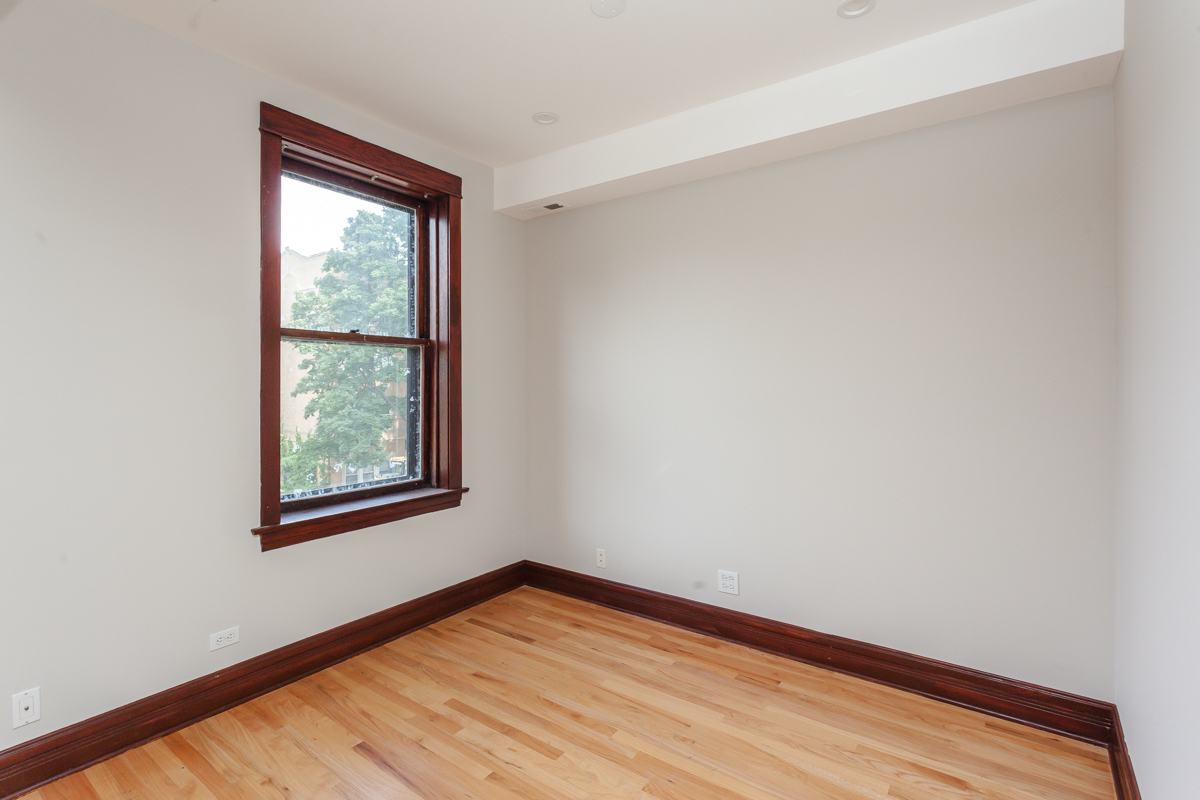 4612 North Claremont Avenue Chicago IL 60625