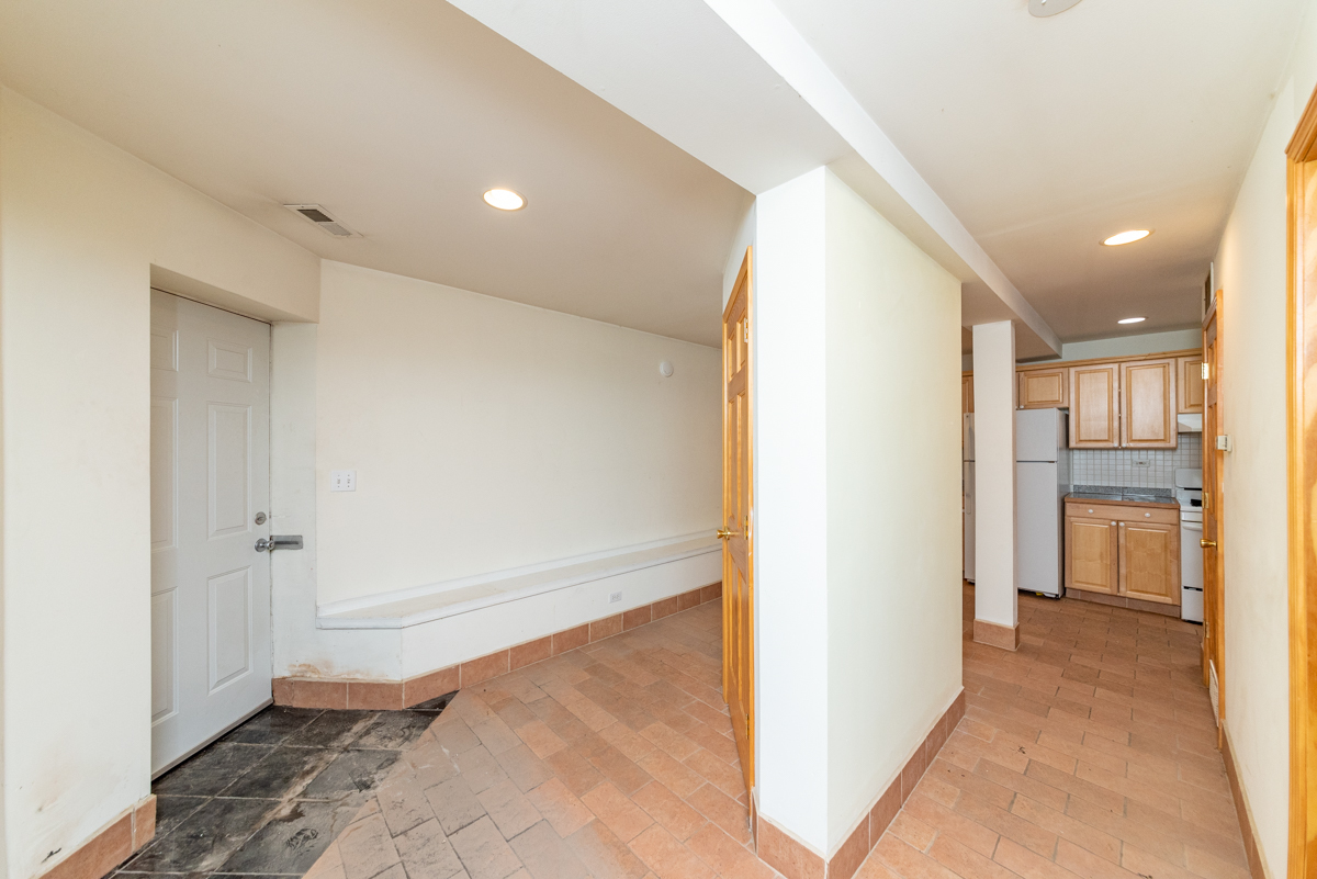 4612 North Claremont Avenue Chicago IL 60625