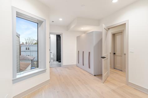 3317 North Avers Avenue Chicago IL 60618
