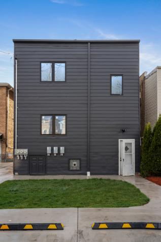 3317 North Avers Avenue Chicago IL 60618