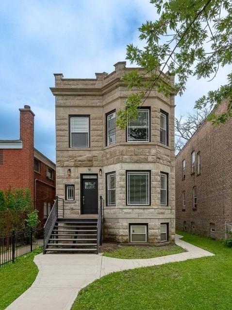 35 North Mayfield Avenue Chicago IL 60644
